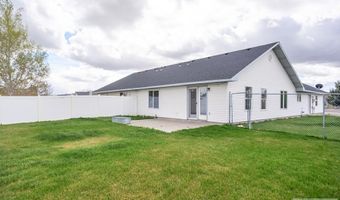 2851 E Chasewood Dr, Ammon, ID 83406