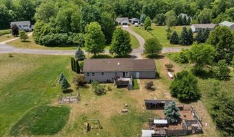 2171 Walking Horse Ln, Allegan, MI 49010