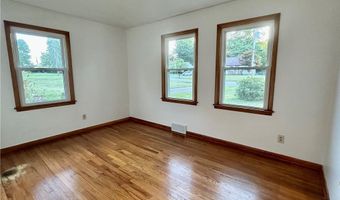 2905 Penny Ln, Austintown, OH 44515
