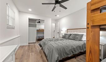 5 Dunvegan Ln, Bella Vista, AR 72715