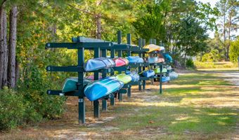 1 Tiller Island Dr, Beaufort, SC 29907