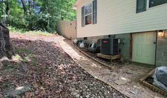 218 Central Ave, Ansted, WV 25812