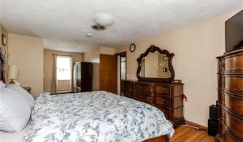 23 Oak Grove Blvd, North Providence, RI 02911