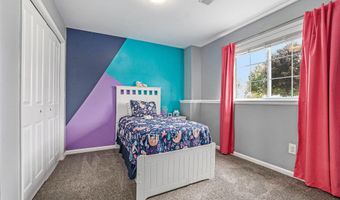 10913 Douglas Dr, Allendale, MI 49401