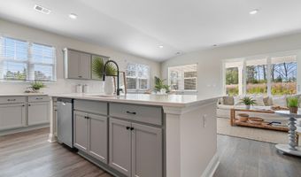 1296 Woodhouse Dr, Ash, NC 28420