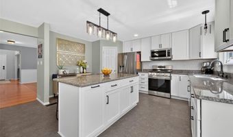 2426 Guardian Ct, Arnold, MO 63010