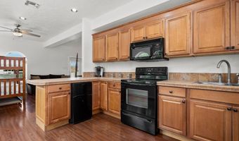 109 Tarpon Ct, Aransas Pass, TX 78336