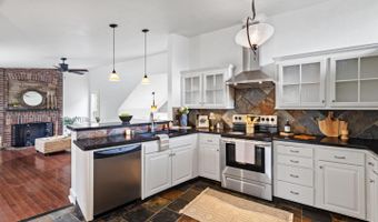 674 Clubhouse Dr, Aptos, CA 95003