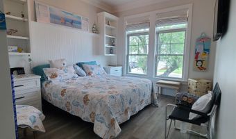 128 30th St, Avalon, NJ 08202