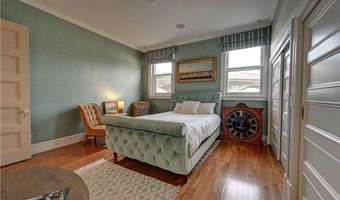 127 Harrison Ave 2, Newport, RI 02840