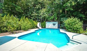 23 Forrester Ct, Amherst, NY 14228