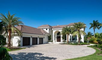 3540 Gin Ln, Naples, FL 34102