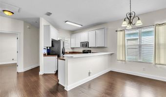 6927 SURREY HILL Pl, Apollo Beach, FL 33572