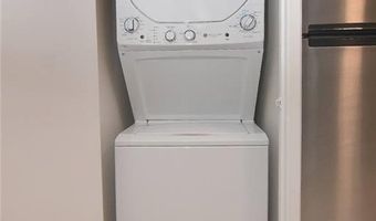 132 Hoffman Ave 202, Cranston, RI 02920