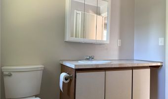 7 Leatherleaf Rd, Narragansett, RI 02882