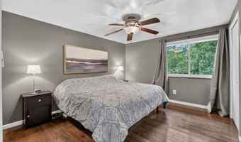 2731 Valley Dr, Ann Arbor, MI 48103