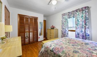 236 Charlestown Pl, Austintown, OH 44515