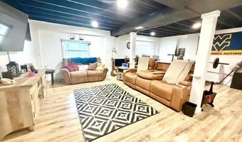 1 Collins Ln, Barboursville, WV 25504