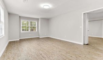 3425 Kingsland Cir, Berkeley Lake, GA 30096