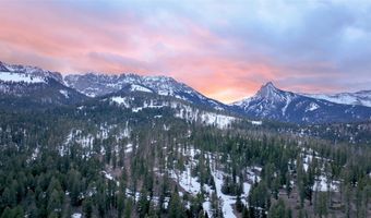 107 Winter Ln, Bozeman, MT 59715