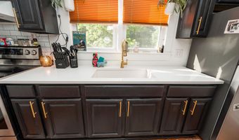 401 N Charleston St, Blacksburg, SC 29702