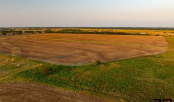 1130 15000 Rd, Altamont, KS 67330