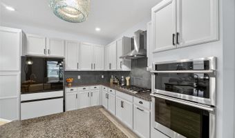 325 SHORE CRAB Way, Apollo Beach, FL 33572