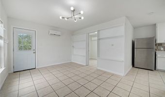 215 S 11th St, Aransas Pass, TX 78336