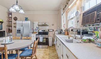 1101 E 10th St, Anderson, IN 46012