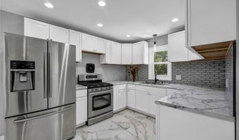 256 High Grove Blvd, Akron, OH 44312