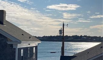47 Tuckerman Ave, Middletown, RI 02842