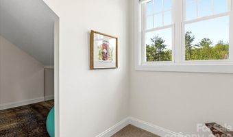 15 Quail Hollow Dr, Arden, NC 28704