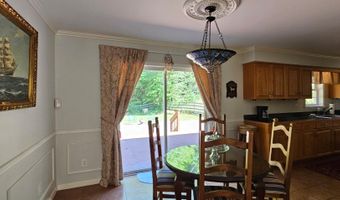 475 Sunrise Ln, Arlington, VT 05250