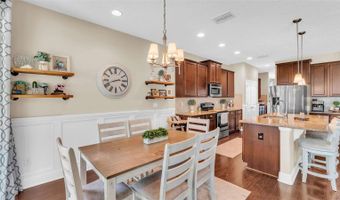 132 MAGNETA Loop, Auburndale, FL 33823