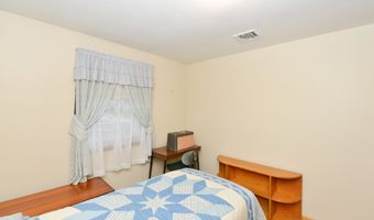 104 Blakeslee St, Bristol, CT 06010