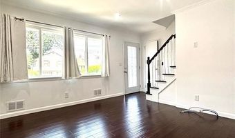 204 Hillside Ave, Bergenfield, NJ 07621