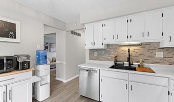 13362 Hiddencrest Ln, Ballwin, MO 63021