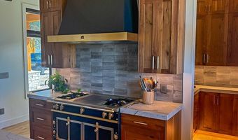 1206 Street HWY 351, Big Piney, WY 83113