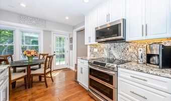 4926 KING DAVID Blvd, Annandale, VA 22003