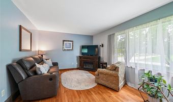 300 S Oak St, Anamosa, IA 52205