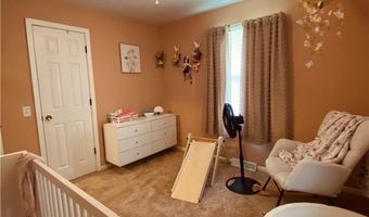 916 Edith Ave, Adrian, MO 64720