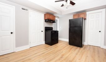 6 Crescent St, Ansonia, CT 06401