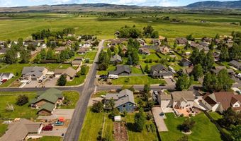 194 4 Dot Ln, Belgrade, MT 59714