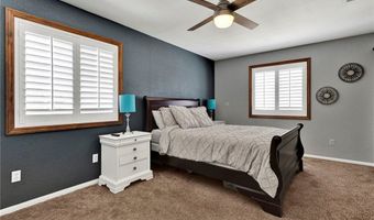 19581 Powhatan Rd, Apple Valley, CA 92308