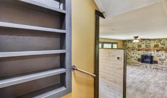 13422 Countiss Rd, Abingdon, VA 24210