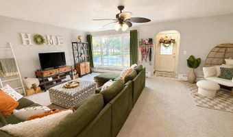 203 N Cross St, Angola, IN 46703