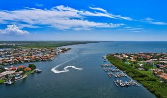 6305 MARBELLA Blvd, Apollo Beach, FL 33572