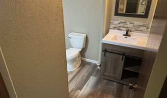 516 S 11th St, Albia, IA 62631