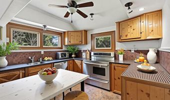 200 Memory Ln, Benton, TN 37307