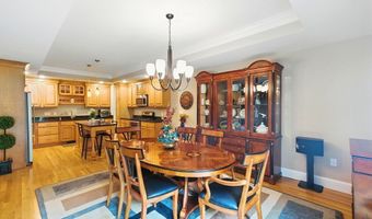 4 Caileigh Ct 4, Andover, MA 01810